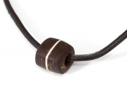 Kokosnuss-Bead mit Silber-Intarsien