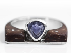 Ring " Veilchen" Silber, Kokosnuss & Iolith