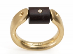 Ring, 750er Gold,Tipit S kompatibel, hier mit Ebenholzwalze mit Brillant
