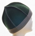 Mütze, aus 100% Wolle, mit Strickrand, tannengrün-grau
