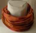Schlauch-Tuch, Schlupftuch, Schal aus 100% Merino-Wolle, handgebatikt, orange-rot-braun