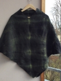 Poncho 100% Schurwolle Gr. L